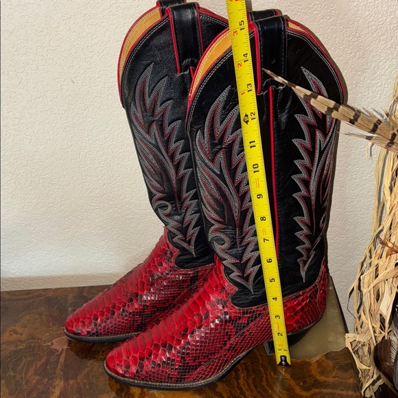 Justin Boots Red and Black Heeled Boots - Picture 12 of 16
